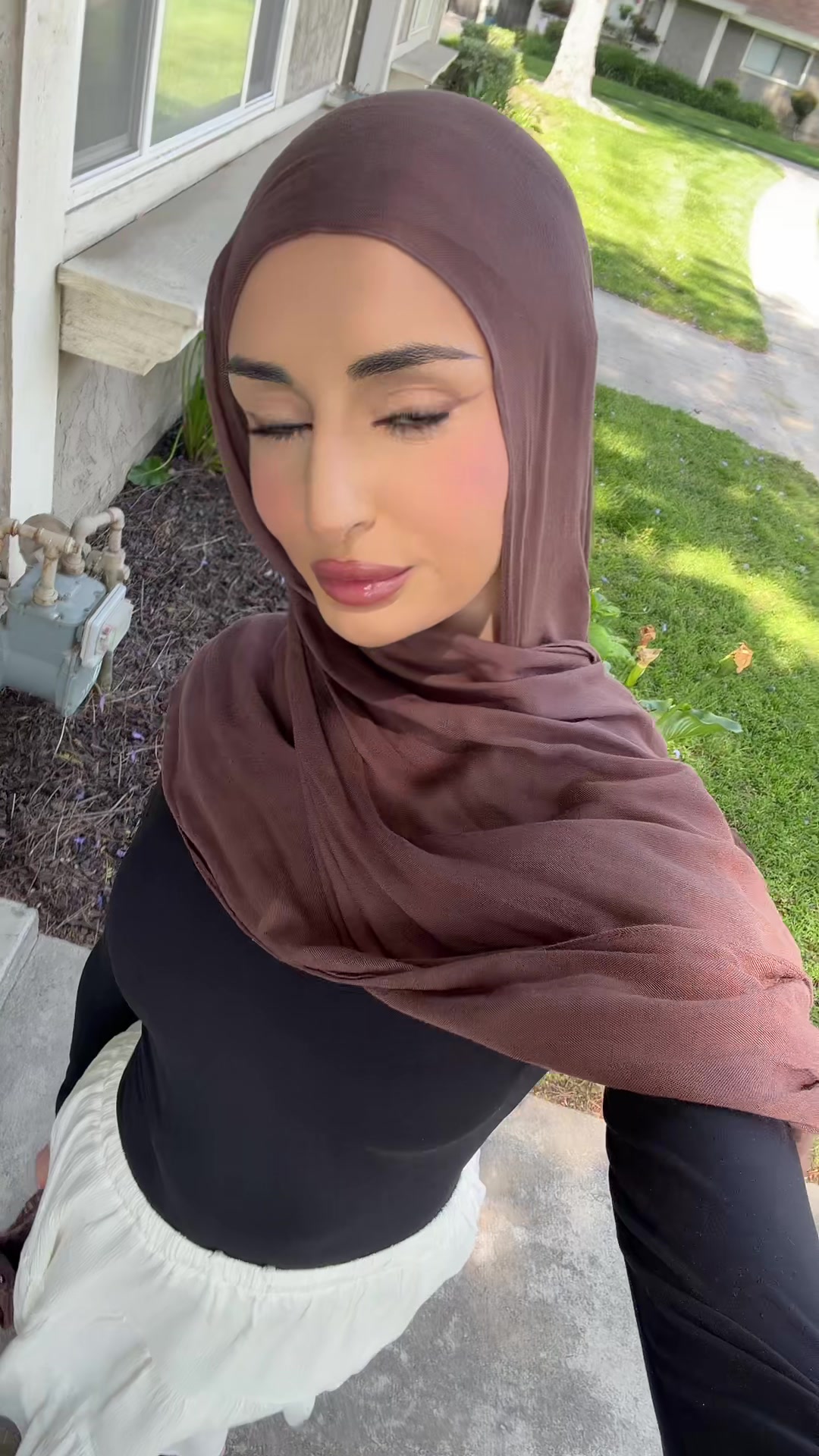 @لانا