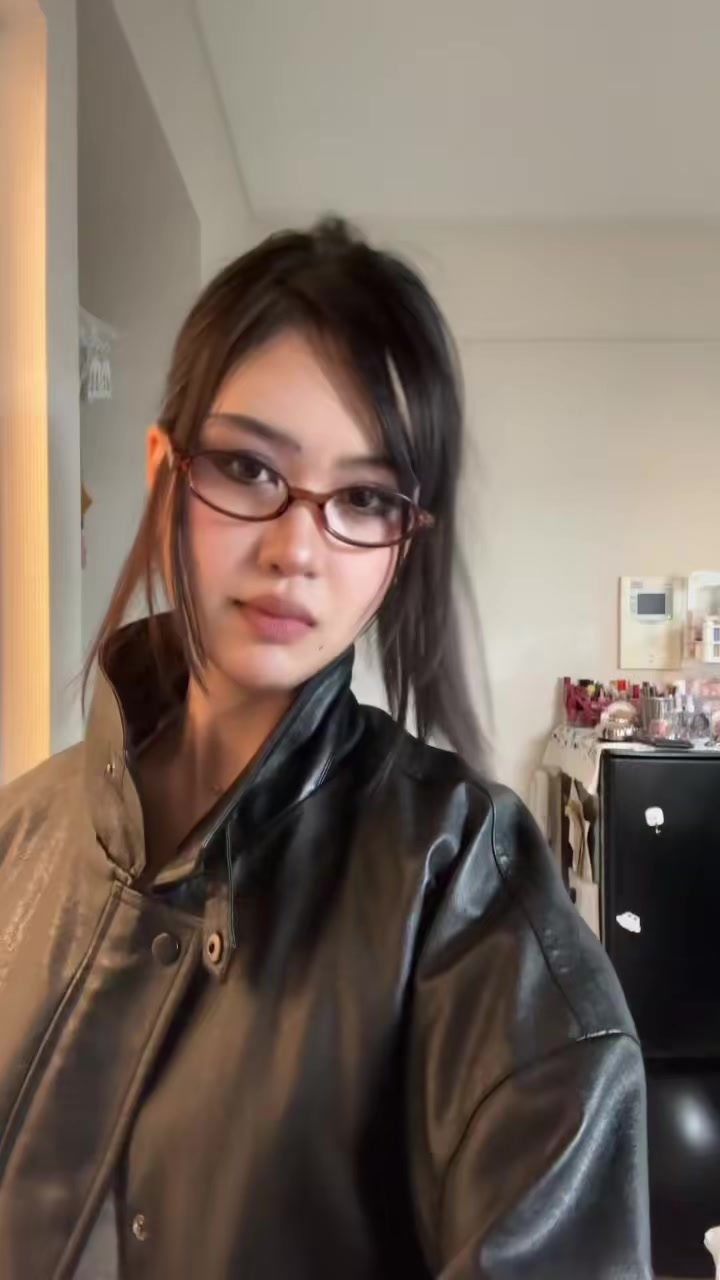 @r8ika