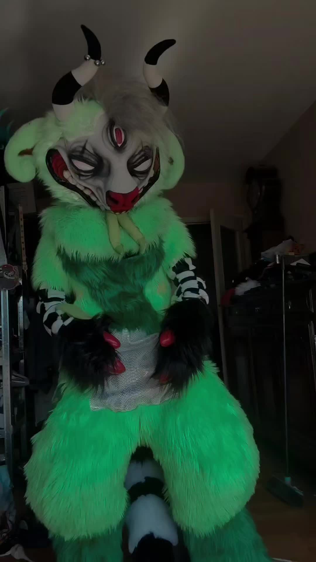 @twistymonster