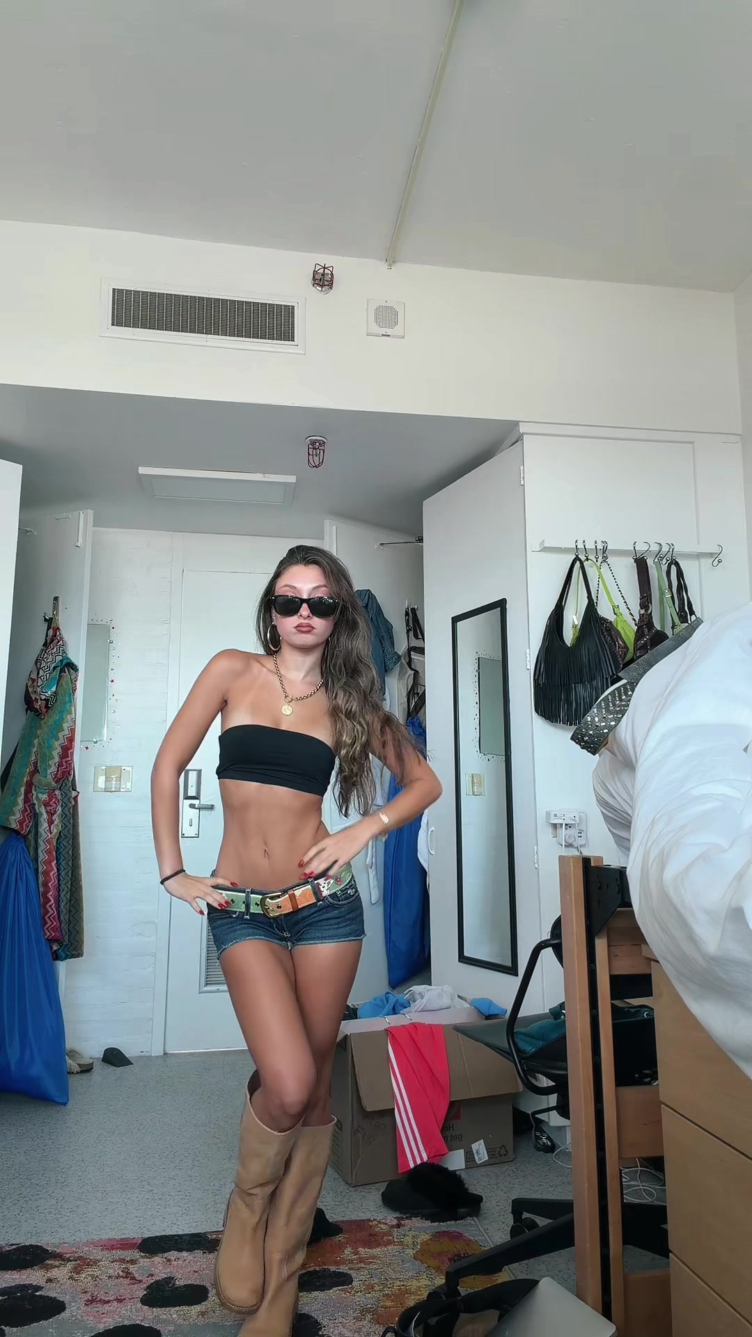 @Ella🪽