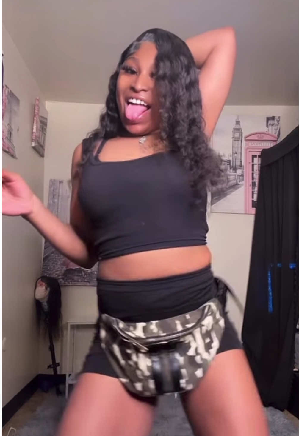 @𝐍𝐲