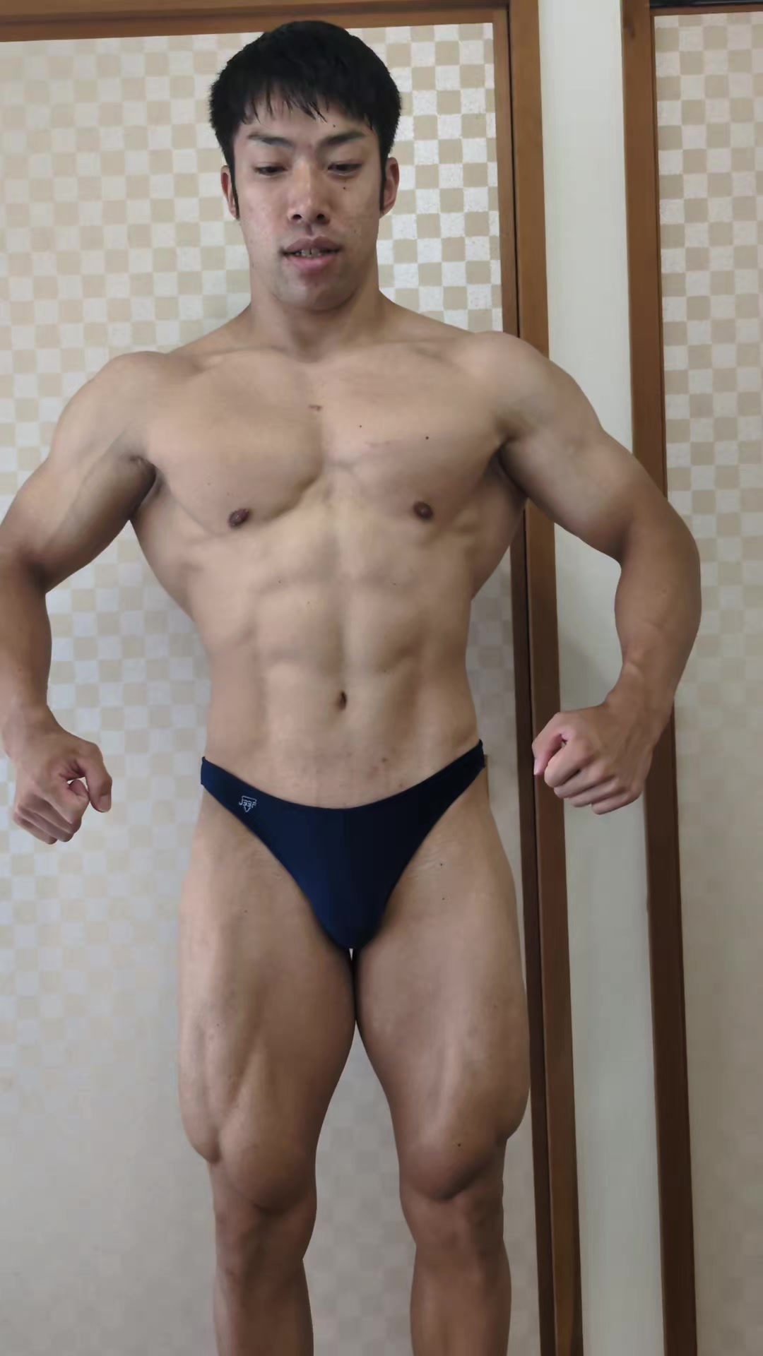 @マッチョ揉み