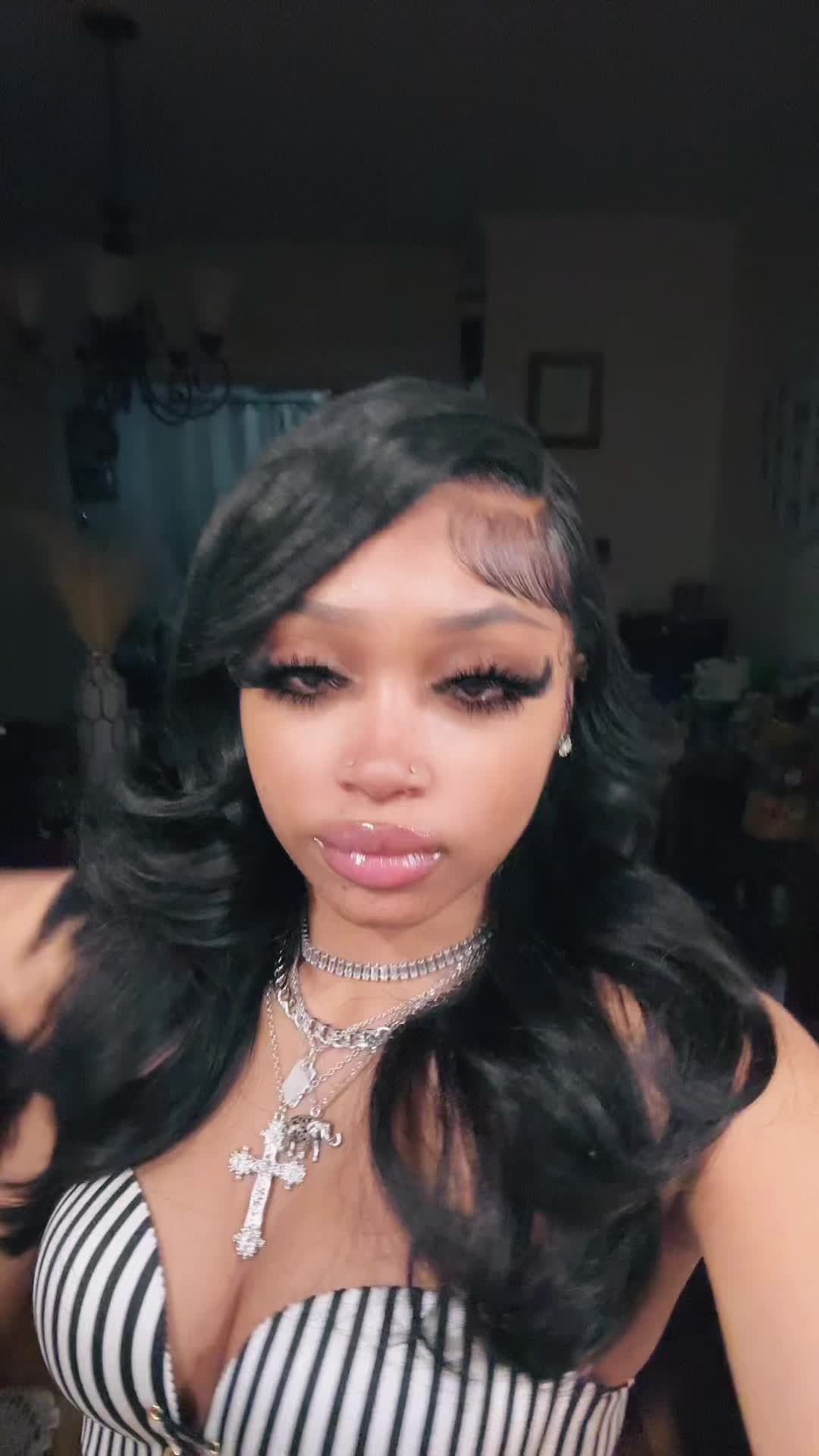 @ꨄ