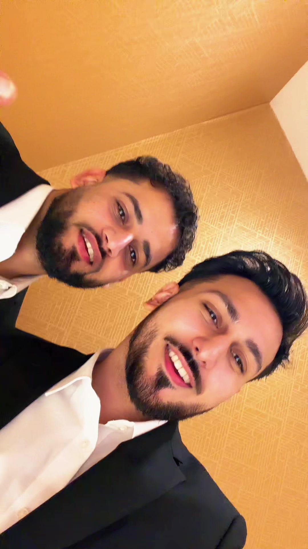@teesmaaarkhan007