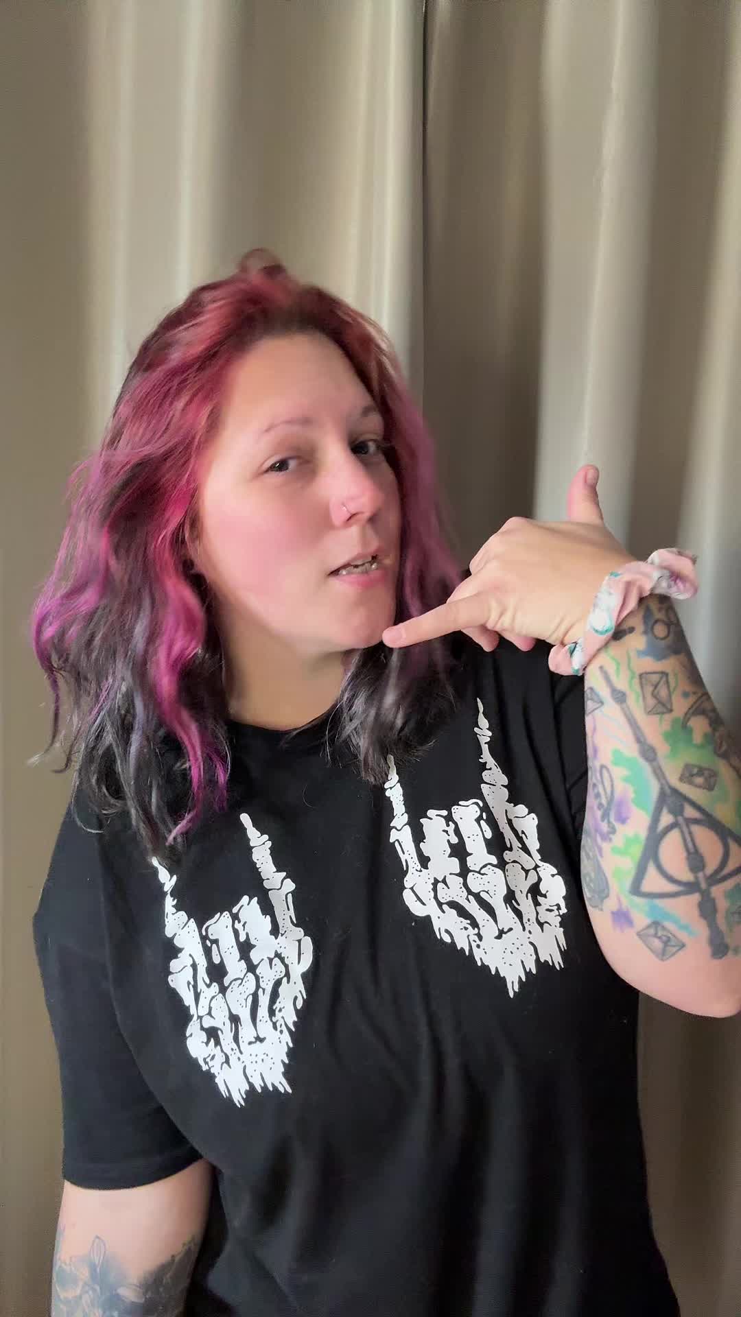 @RightUpMyAlliMakeup