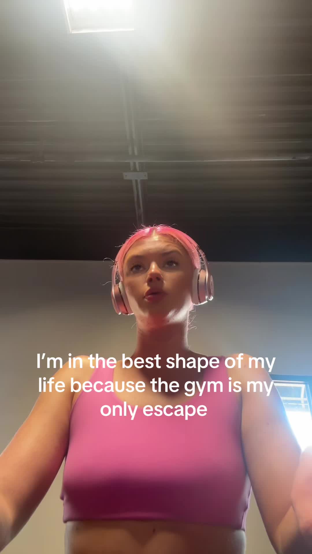 @Victoria Angelica