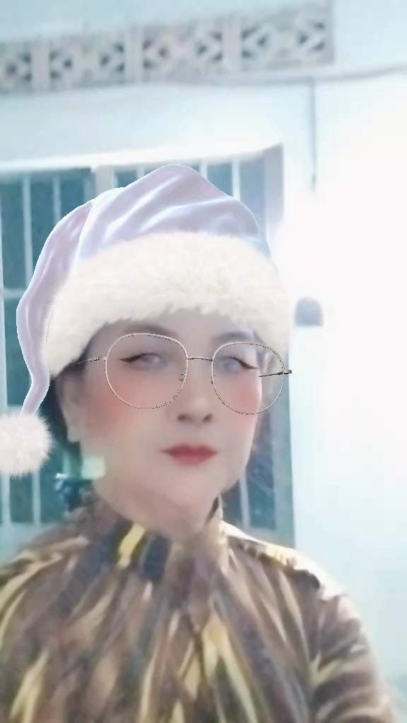 @Huỳnh Thị Ch&acirc;u