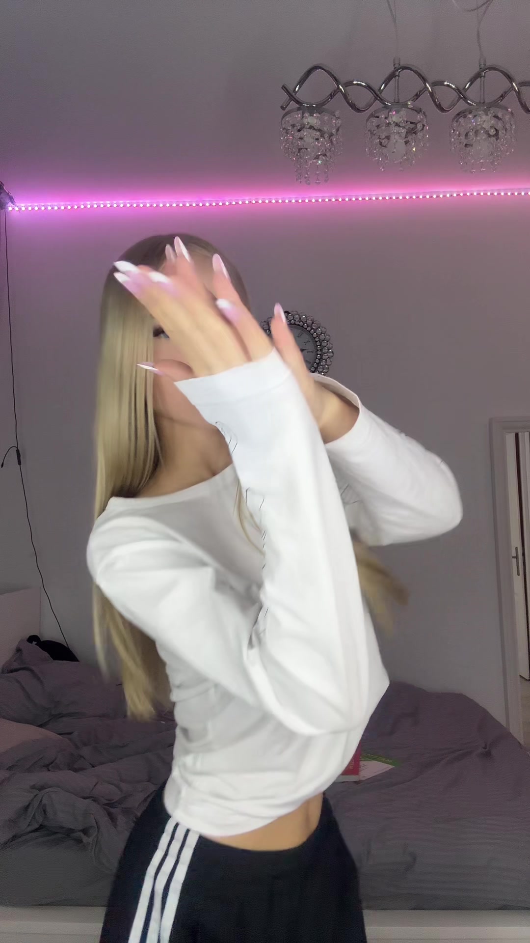 @omgtolenkaa