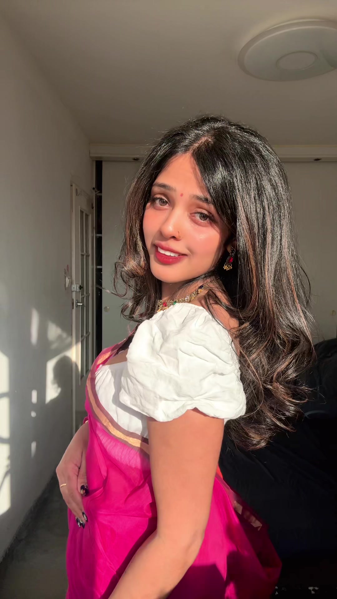 @Mane Girl🎭 ( මනා)