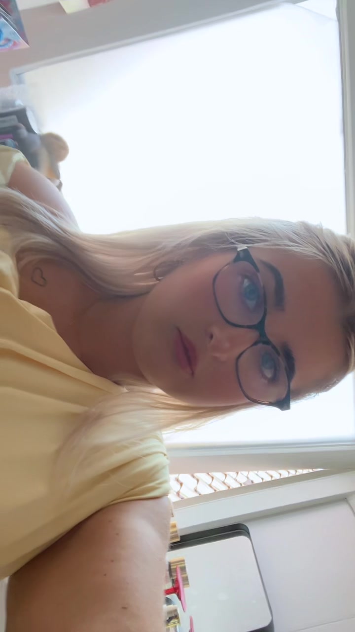 @👯🏼♀️-Amé-🦁