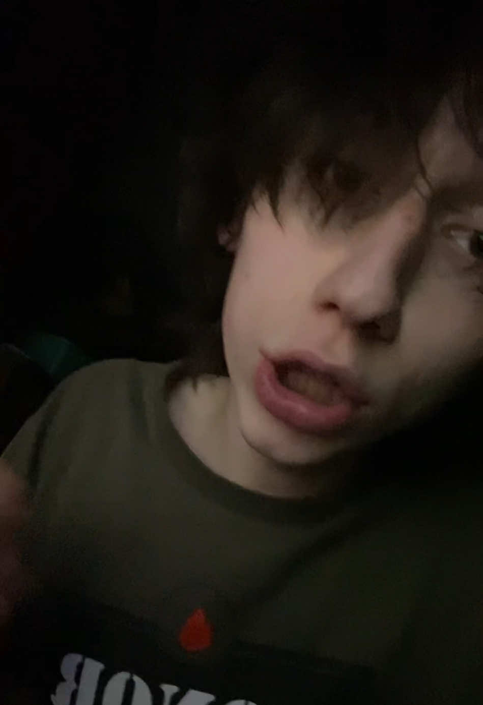 @uyazv1m