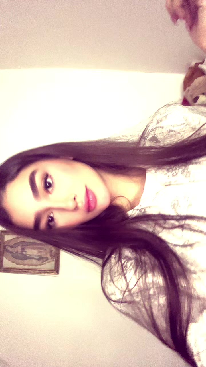 @valecastrro2