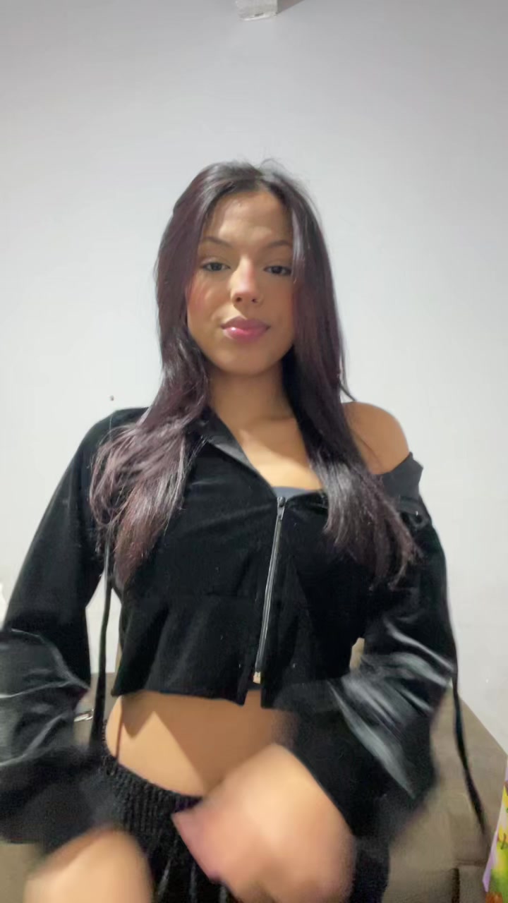 @Lara