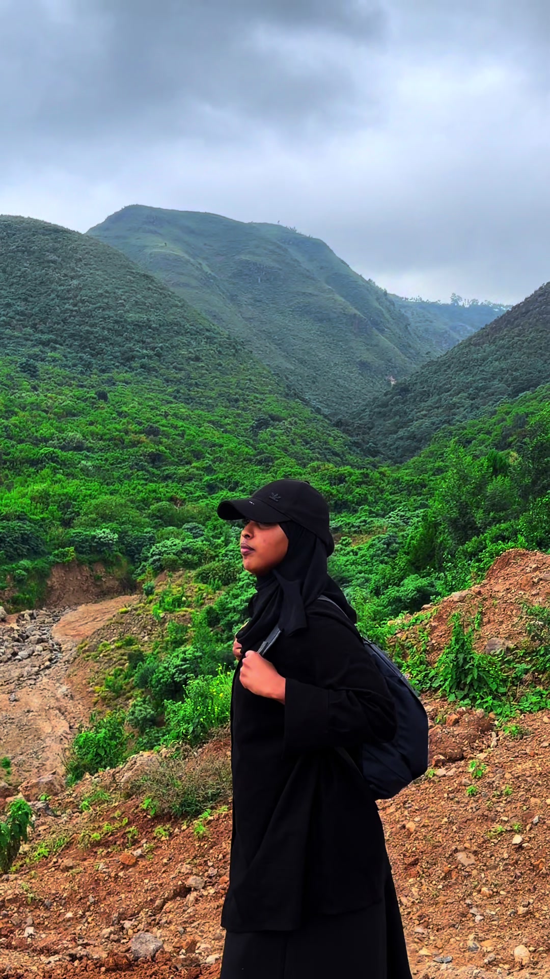 @HikinG_GiantS