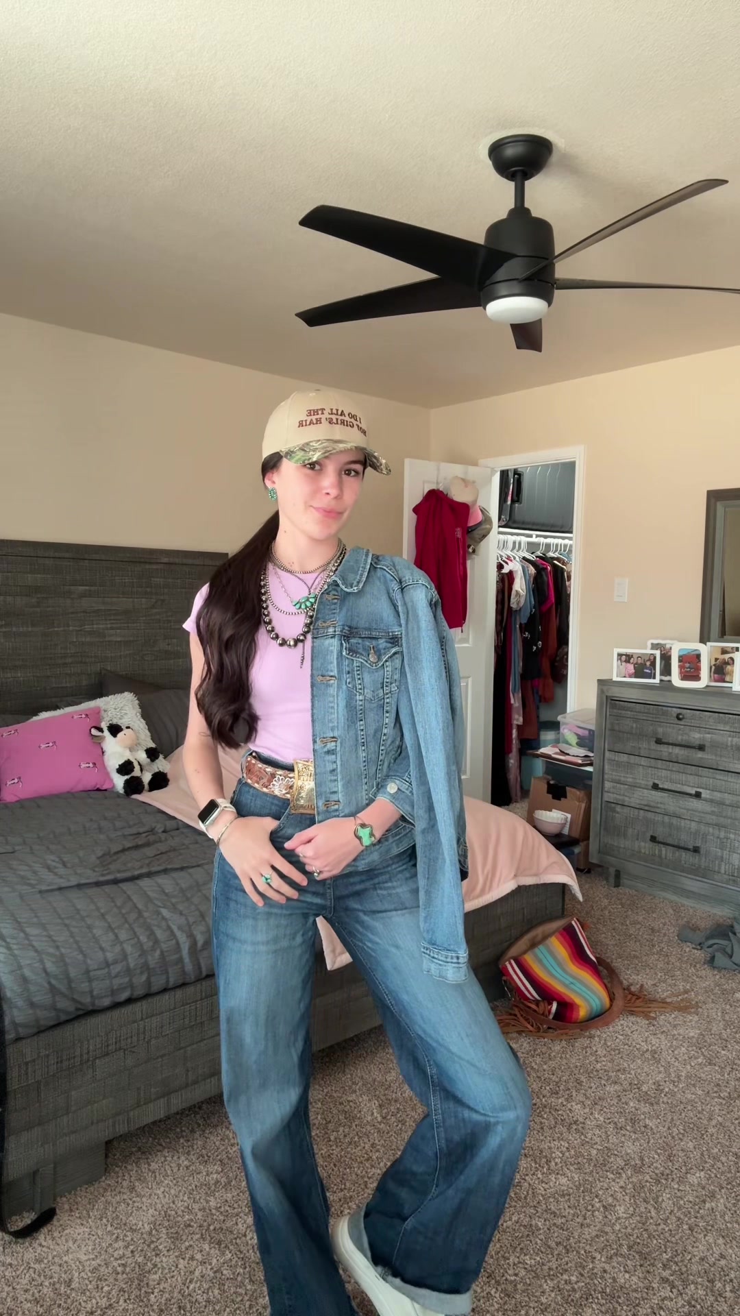 @itsbrookelunttt