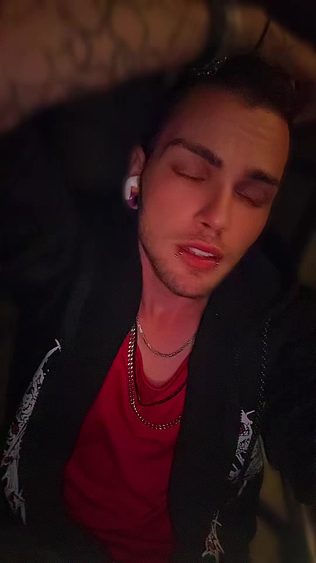 @Max_der_black_Boy