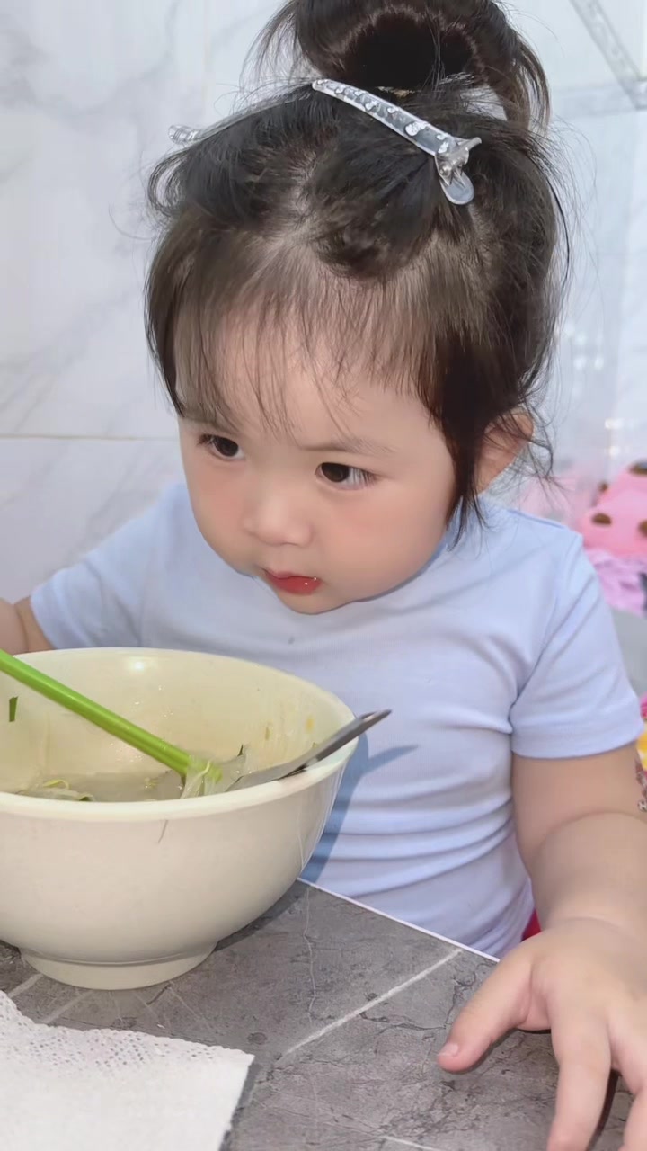@Mèo San San