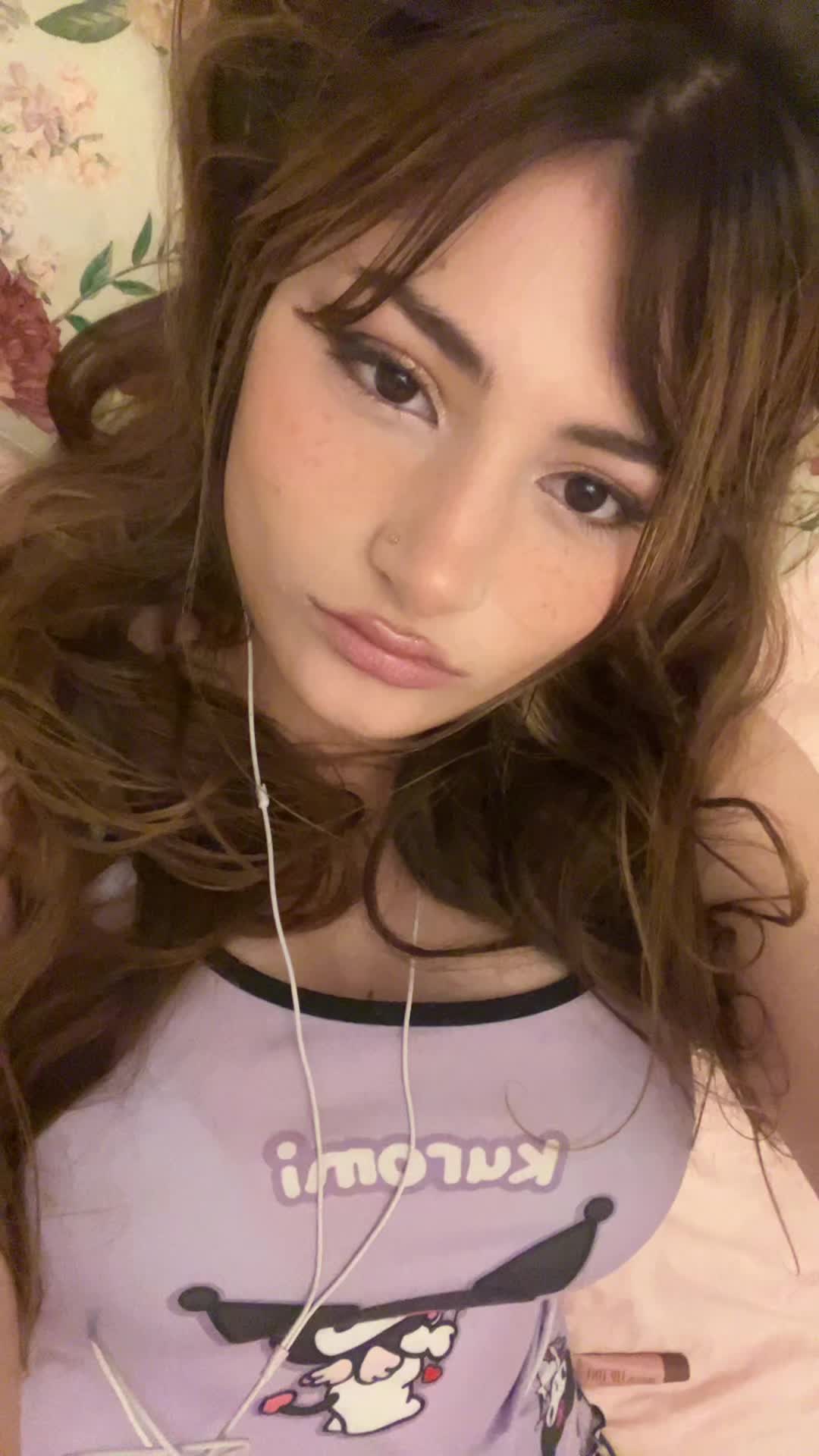 @lara1zel