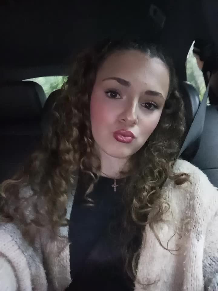 @𝐆𝐈𝐀𝐃𝐈𝐍𝐀 🪽