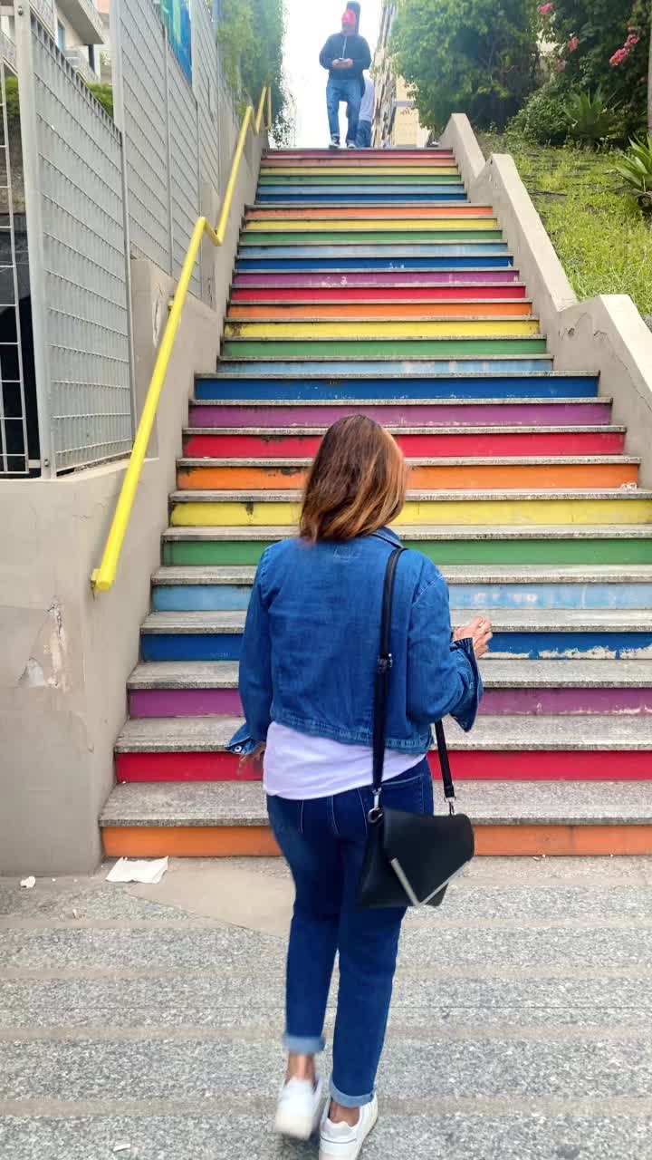 @Maleesha _fernando