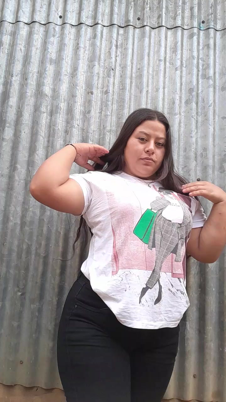 @Yackie🌼Ojitos😻 💚