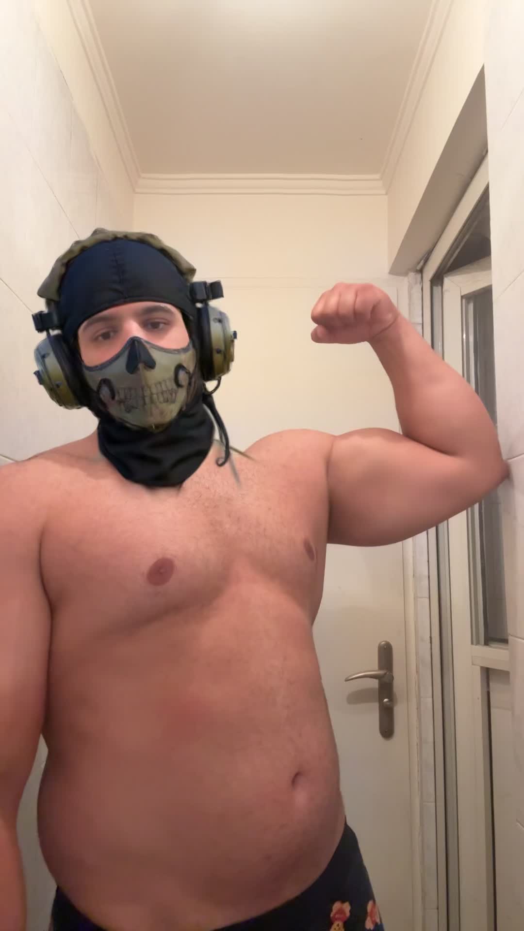 @moongod