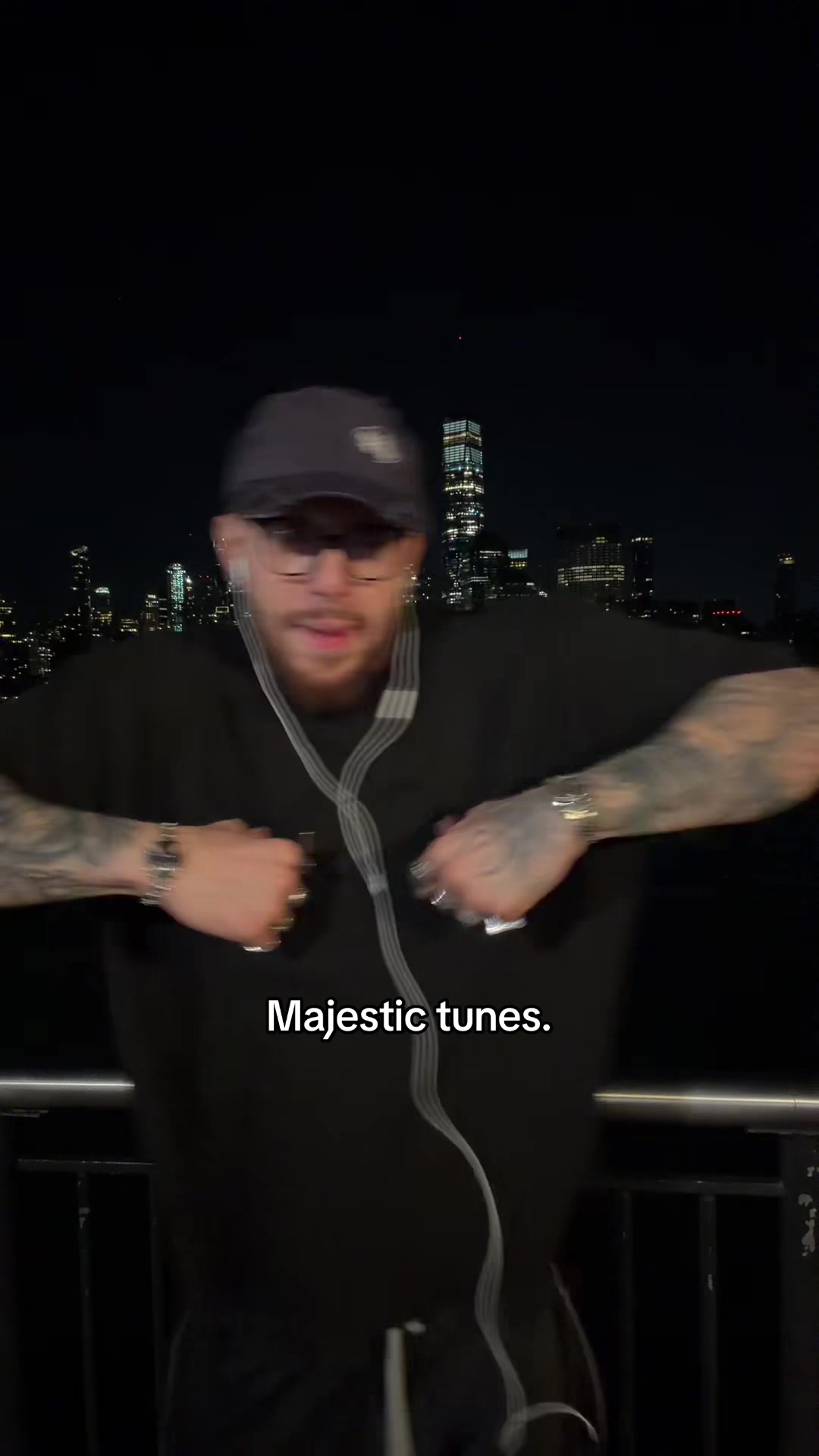 @Fezz