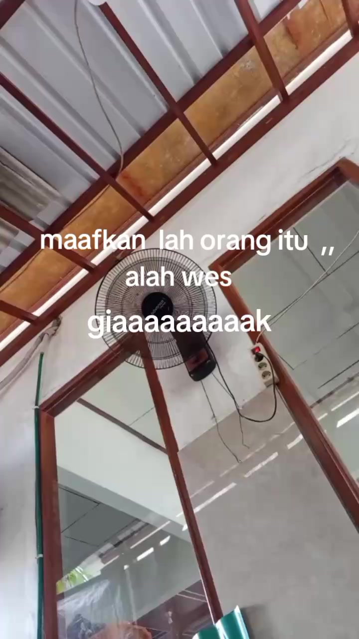 @dari kontak anda