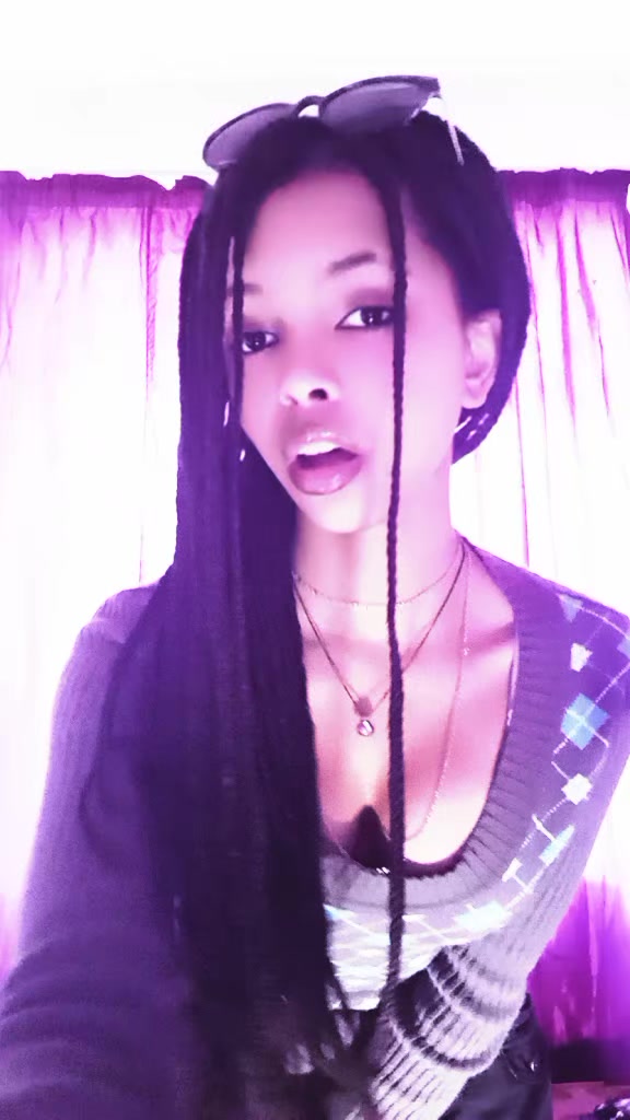 @𝖆𝖒𝖆𝖓𝖉𝖆👻🖤