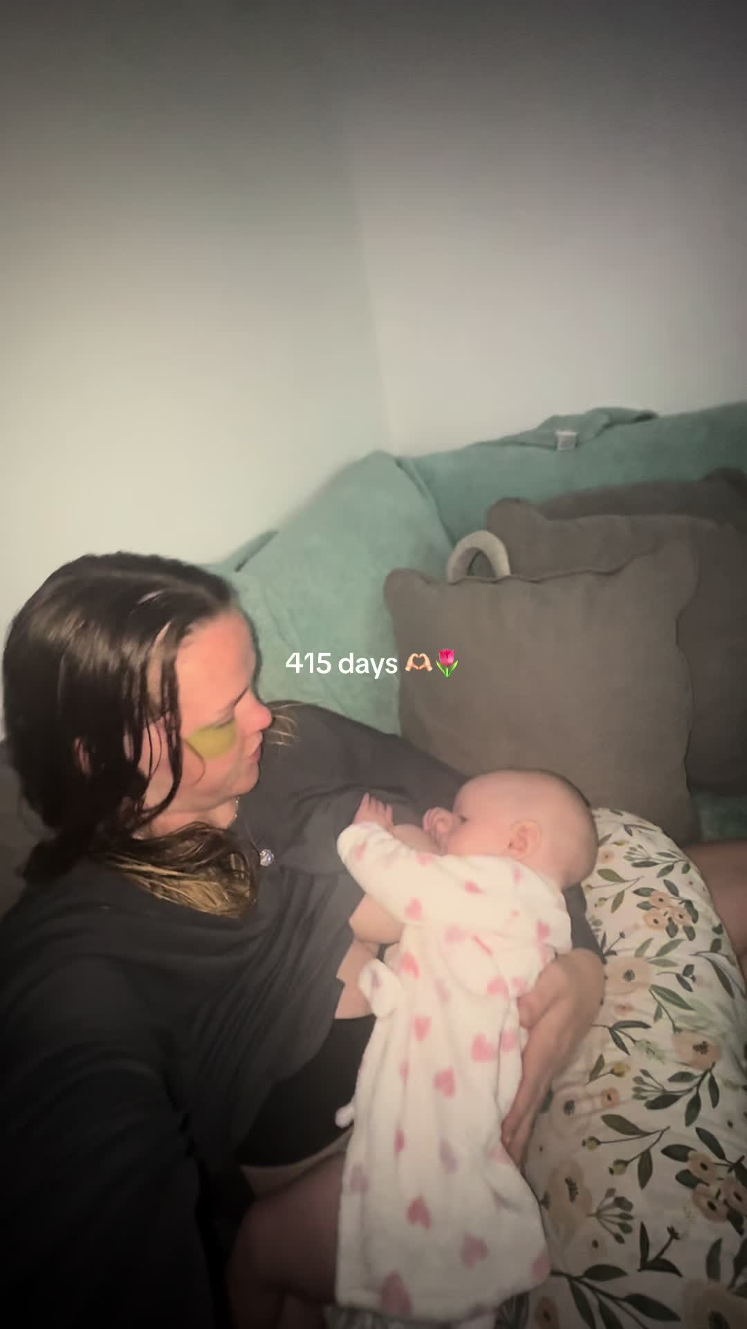 @Alyssa Golden | working mama