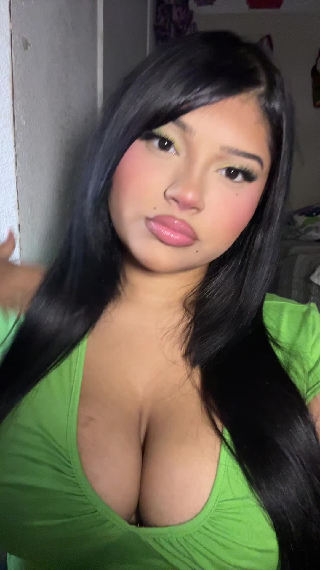 @Angielerawr
