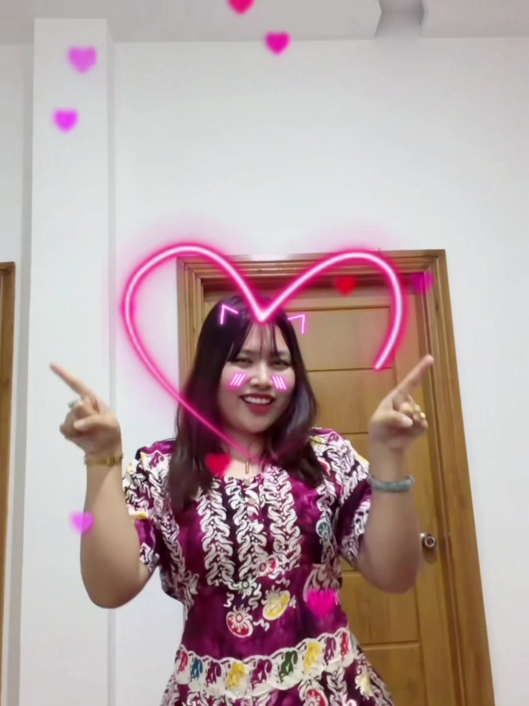 @Peachy Wai 🍑 ૮₍ ˶ᵔ ᵕ ᵔ˶ ₎ა