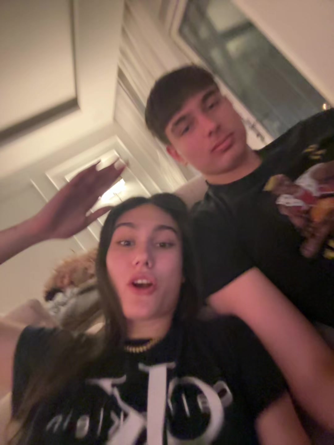 @Defne