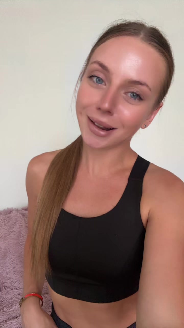 @Nadya Zaharov
