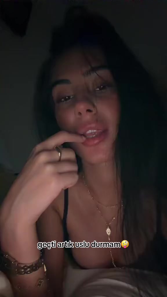 @𝐧𝐚𝐳 𝐮𝐦𝐦𝐚𝐧