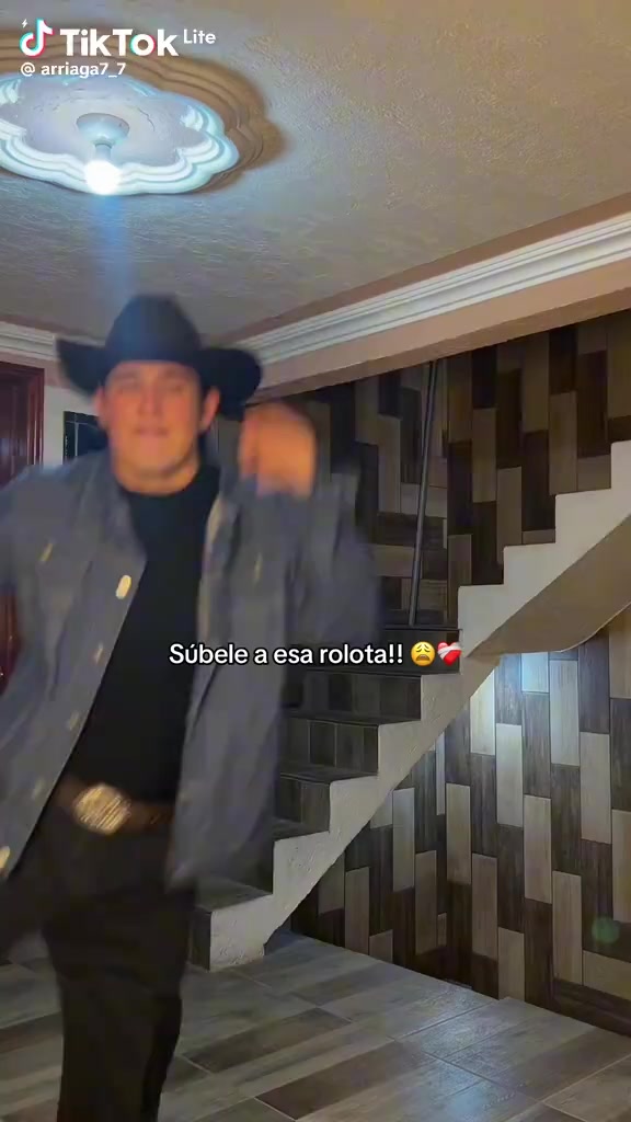 @Acua azul