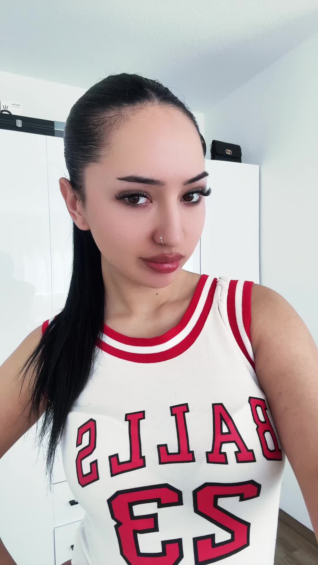 @Irina_acx
