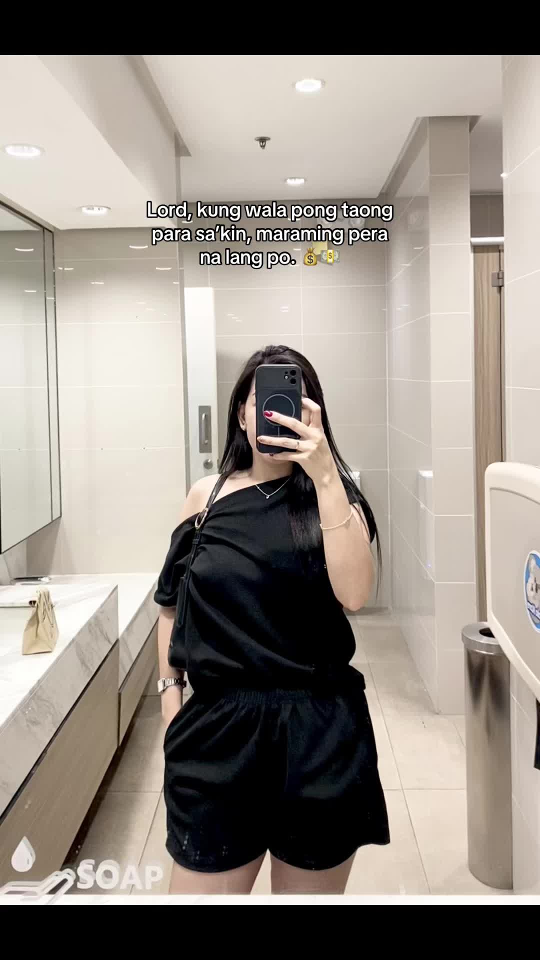 @Miss Pineda⋆.𐙚˚