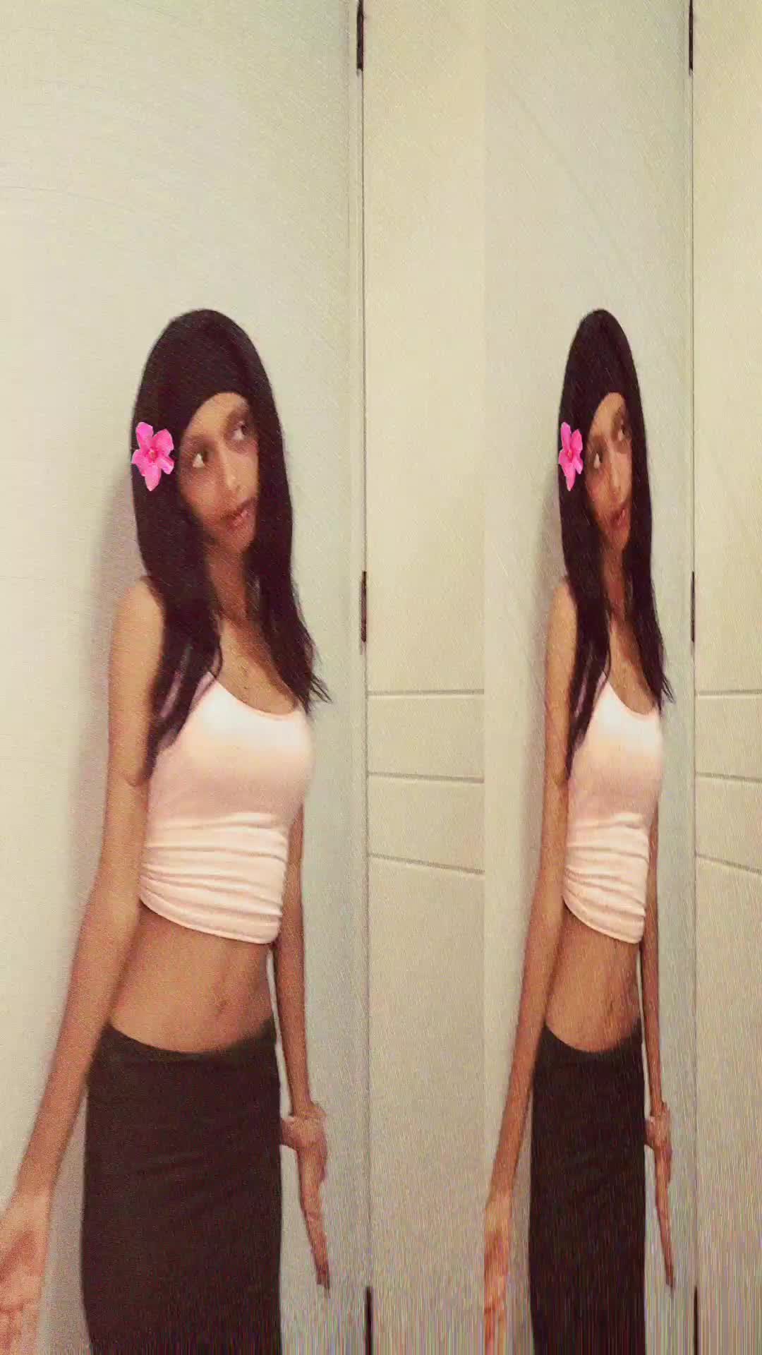 @model Lucky 𖣂