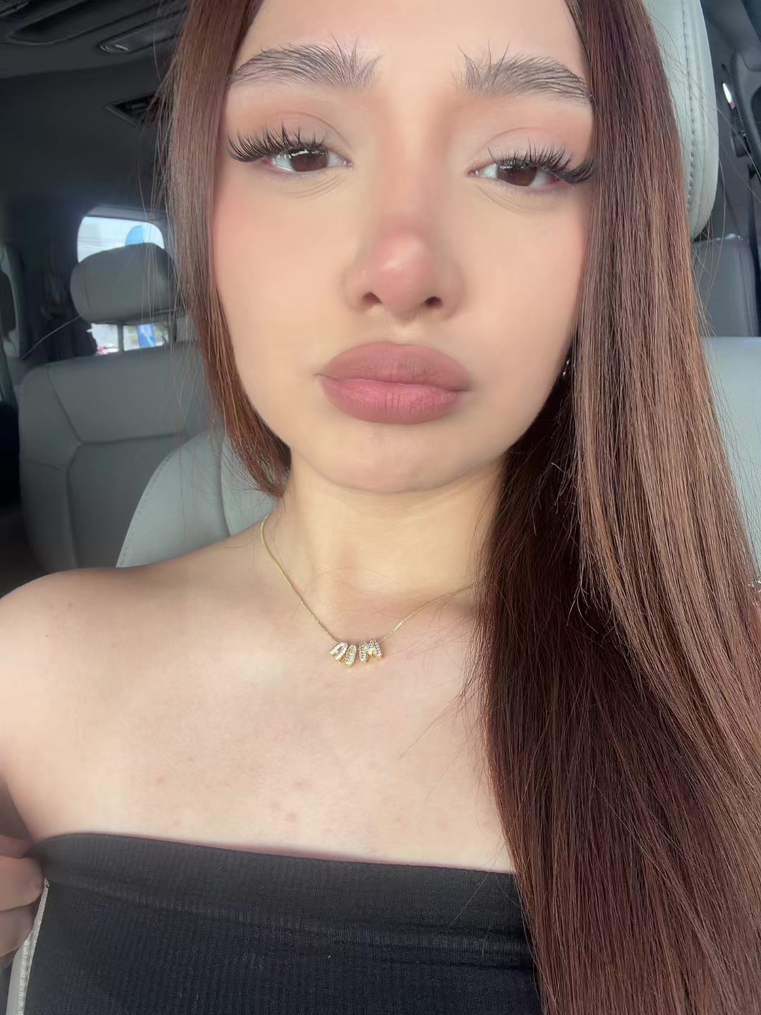 @Mia