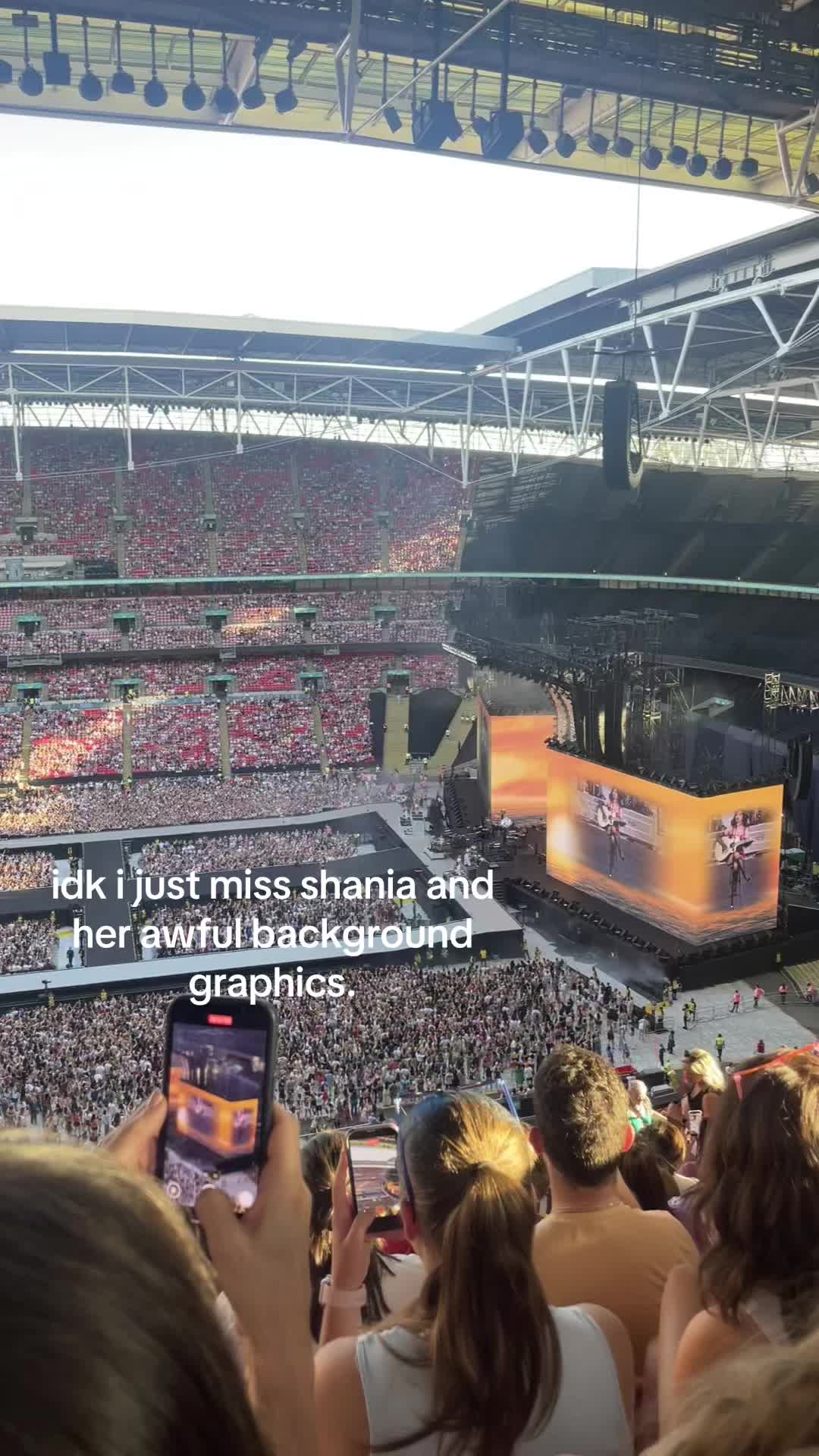 @𝘮𝘺𝘭𝘢🪽