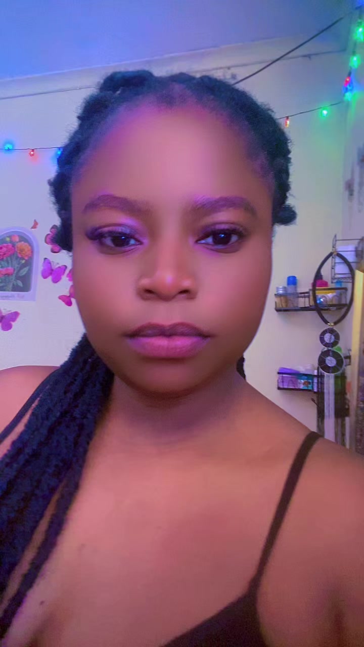 @Usher03
