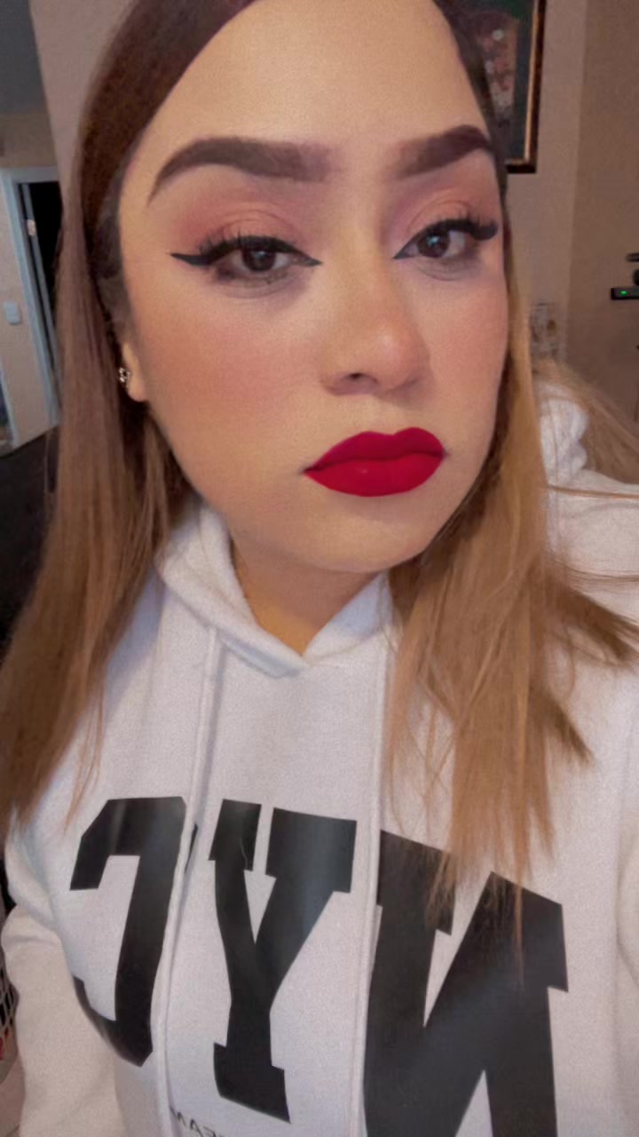 @💋😈anitta zenteno🌹