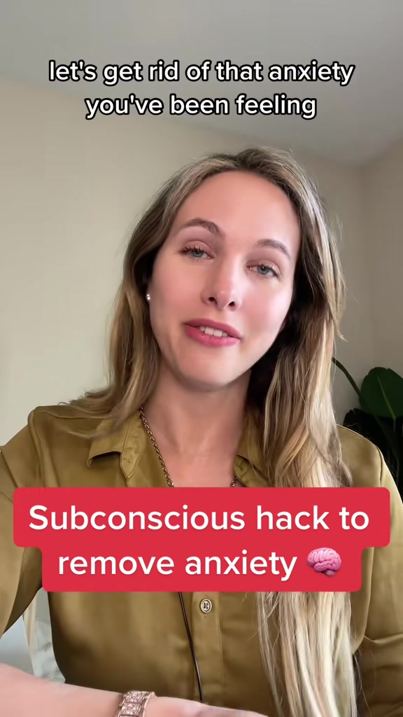 @Hypnotist | Julia Hankins