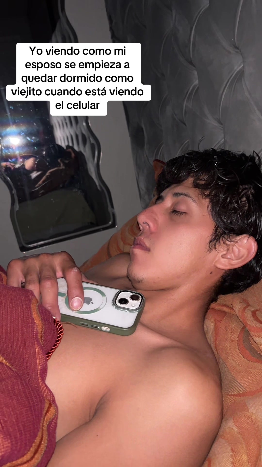 @lalalopez