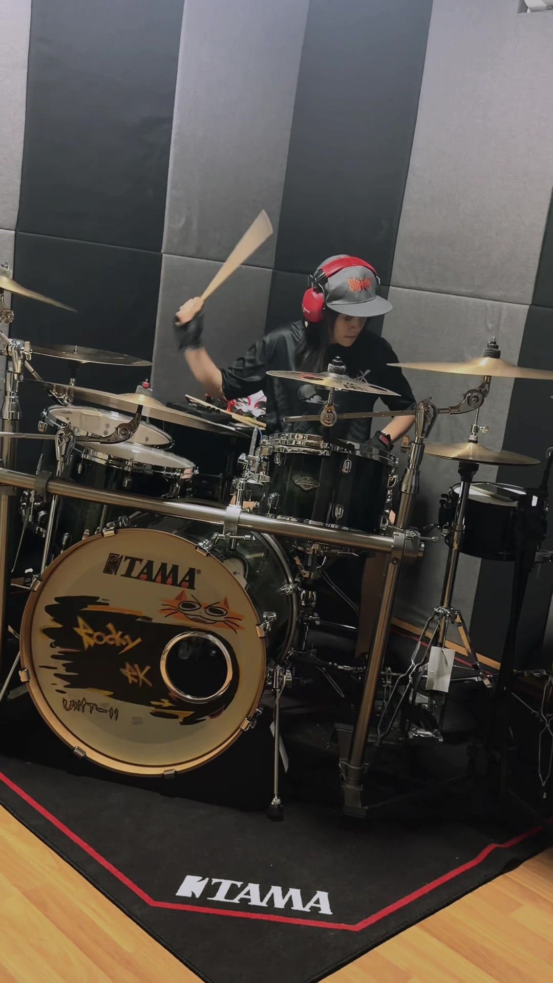 @RockyRk