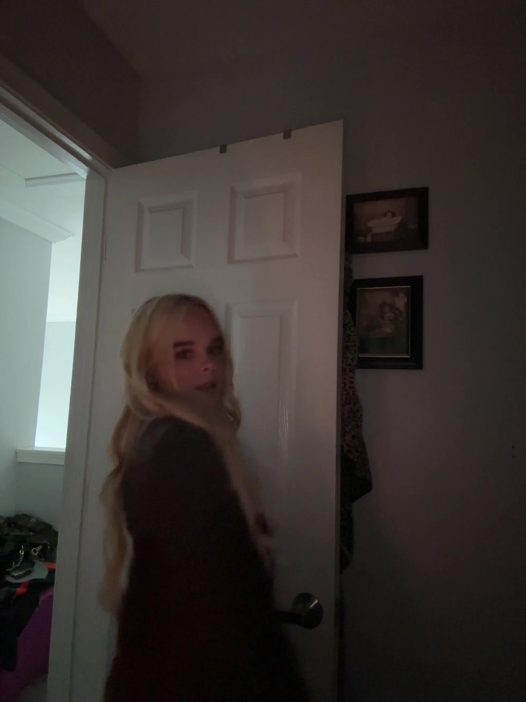 @ava