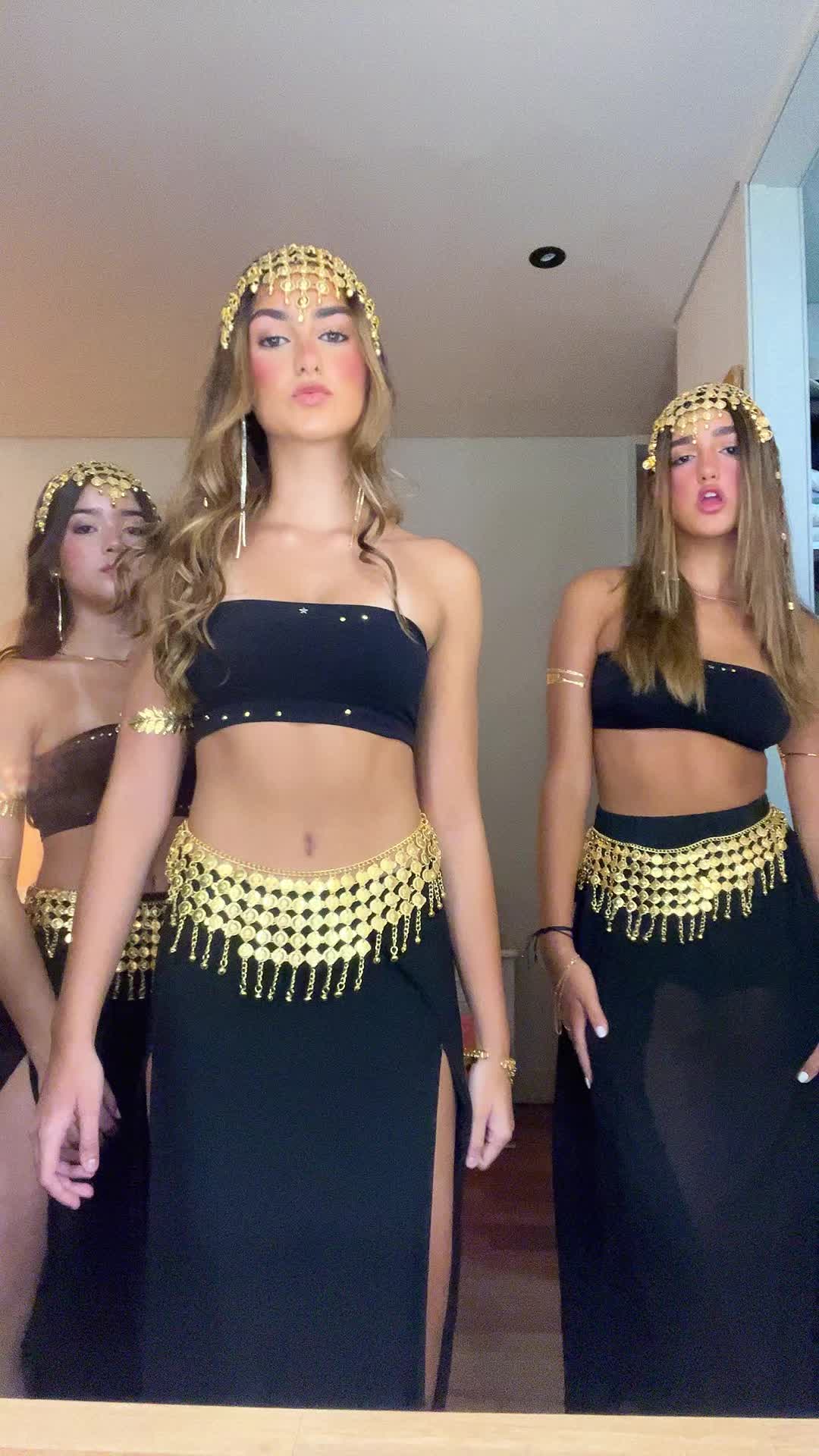 @maria arango