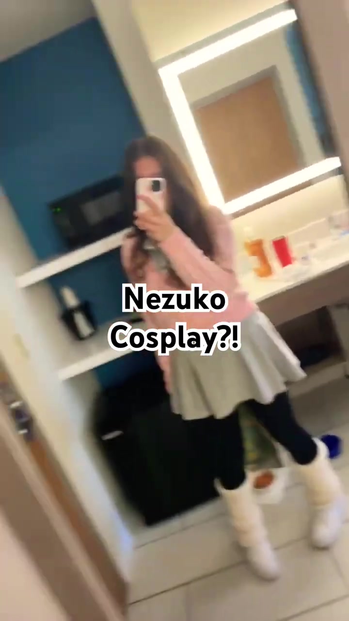 @StickyDoughTwists