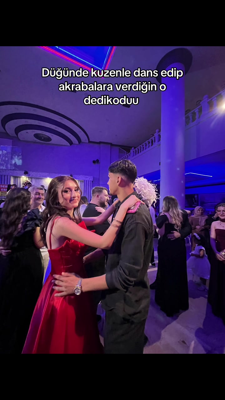 @☆ 𝐑𝐄𝐍𝐆İ𝐍 ☆